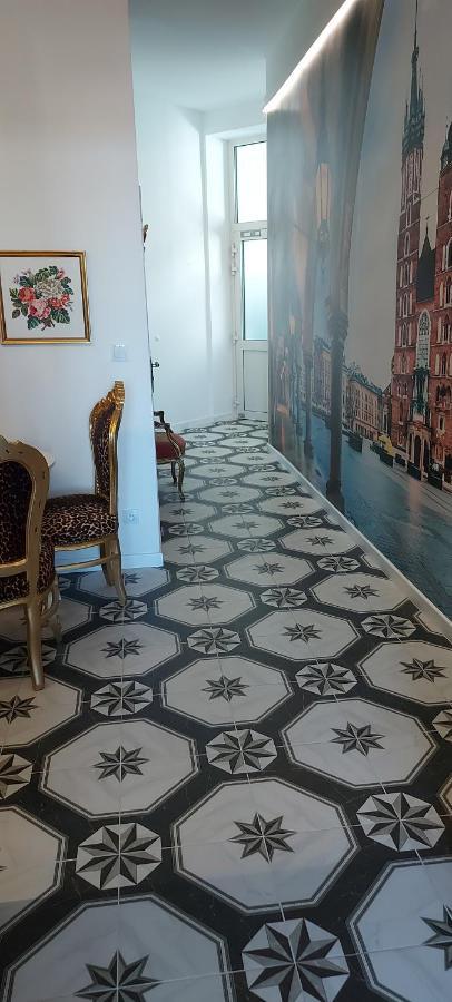 Juwel Apartments Krakow Z Widokiem Na Wawel Ap 29A Bagian luar foto