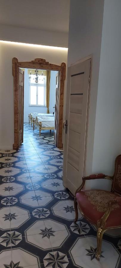 Juwel Apartments Krakow Z Widokiem Na Wawel Ap 29A Bagian luar foto