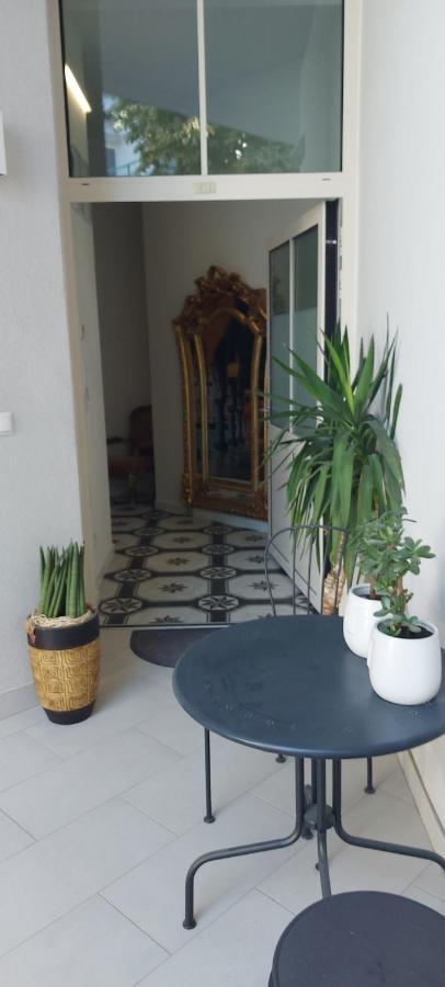 Juwel Apartments Krakow Z Widokiem Na Wawel Ap 29A Bagian luar foto