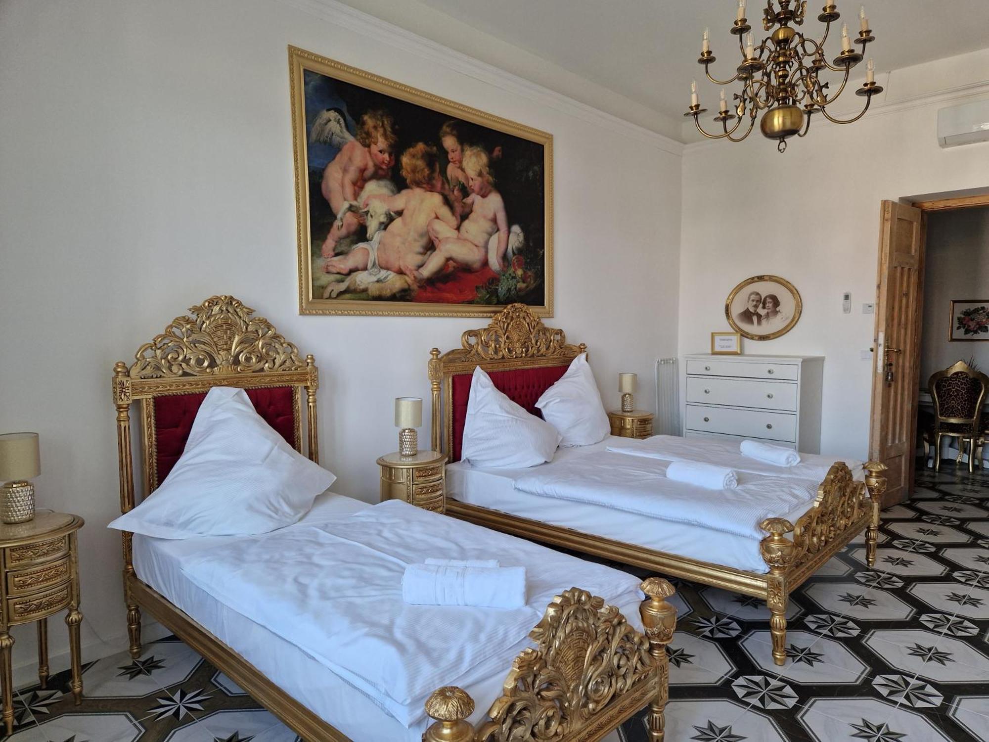 Juwel Apartments Krakow Z Widokiem Na Wawel Ap 29A Bagian luar foto